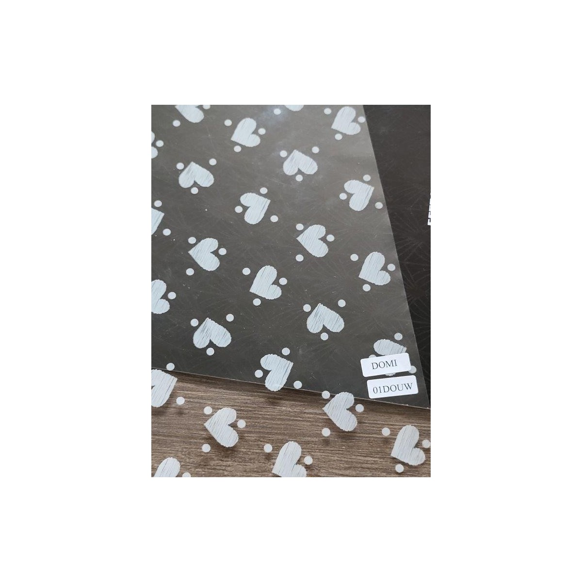 EASY CUTTING BOX WITH TRANSPARENT PP FILM WHITE HEARTS 60CMX50M