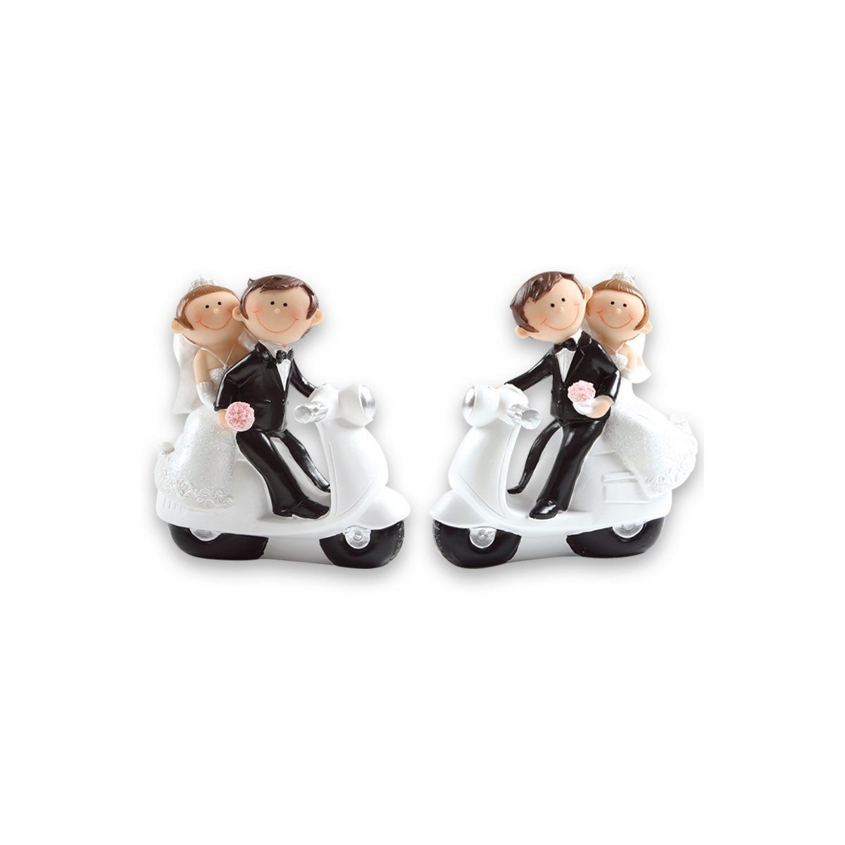 1028563 COUPLE DE MARIE SUR SCOTER BLANC12CM   S/CD